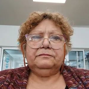 Ana - profesor de contabilidad - Buenos Aires