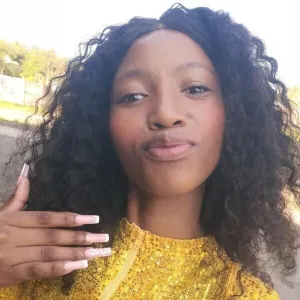 Feziwe - English tutor - Berea