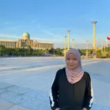 SITI FARHANAH - Maths tutor - Kajang