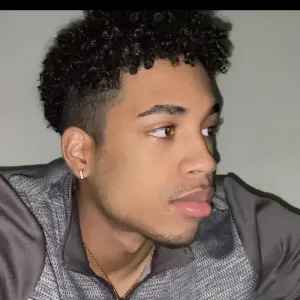 Montrell - Biology tutor - McAllen