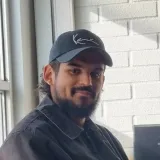 Kenny - Profesor de diseño de moda - Santiago