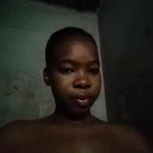 Moleseng - English tutor - Embalenhle