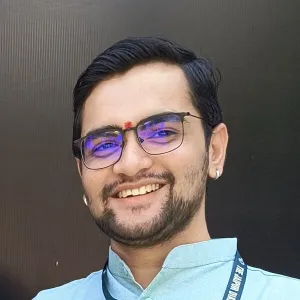 Kushagra Raj - Computer programming tutor - Pune