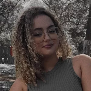 Maria Júlia - Prof de inglês - Campina Grande