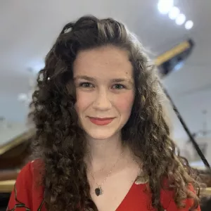 Madeleine - Piano tutor - Halifax