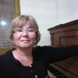 Jelena - Klavierlehrerin - Berlin