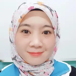 Salwa - English tutor - Miri