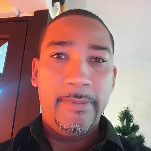 Efrain - profesor de informática básica - San Andrés