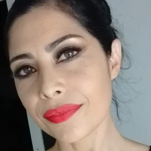 Loreley - profesor de maquillaje - Villa Constitución