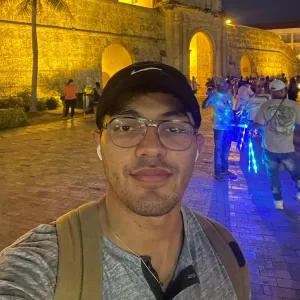Andres - profesor de finanzas - Bogotá