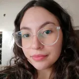 Larissa - Prof de leitura - São Paulo