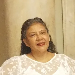 Ana Cláudia - Prof de espanhol - Queimados