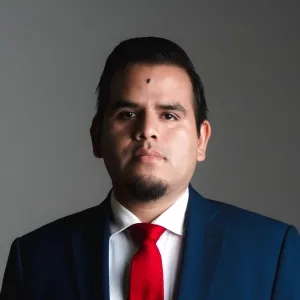 Isidro - Profesor de derecho penal - Cadereyta de Montes