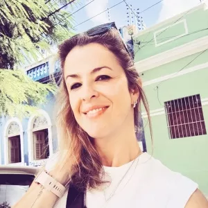 Manuela - Prof de inglês - João Pessoa