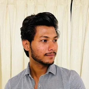 Prakash - Yoga instructor - New Delhi