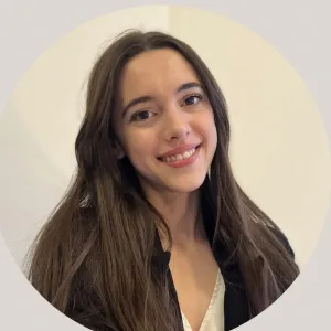 Laura - Prof de droit - Bordeaux