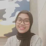 Risti Ainun - Guru kominikasi digital - 