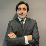 Maxime - Prof d'analyse financière - Paris