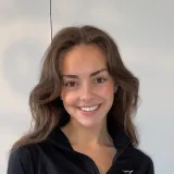 Charlotte - Yoga instructor - Inver