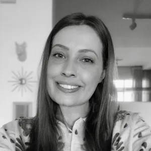 Analuci - Professor de artes plásticas - Curitiba