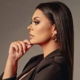 Isabely - Professor de português para estrangeiros - Chácara Flórida