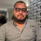 Stevens Liam - prof de Inglés - Panamá
