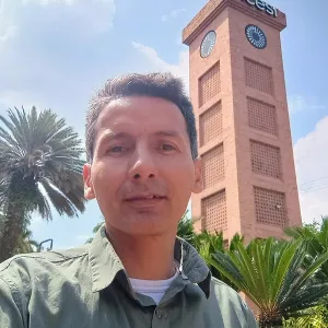 Luis Alexander - Profe de marketing - Popayán