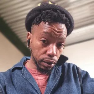 Lithalenkosi - English tutor - Mossel Bay
