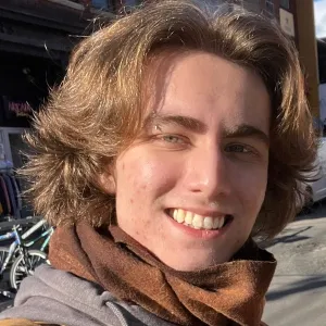 Enzo - English tutor - Toronto