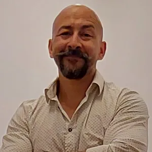 Diego - profesor de anatomía - Barcelona
