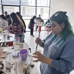 Cansu - Resim öğretmeni - 