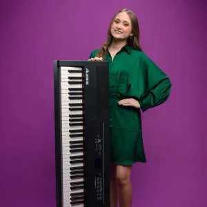 Angeline Gabriela - Profesor de piano - Panamá