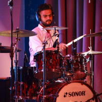 I am a drummer and a percussionist graduated from KM MUSIC CONSERVATORY(AR RAHMAN's MUSIC COLLEGE).Have been associated with teaching,freelancing as a tour drummer and session artist for quite a long 