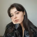Andreea - Profesor de limba română - Iași