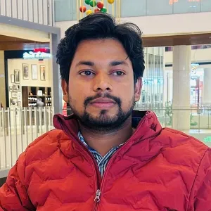 Ashish - Economics tutor - Delhi