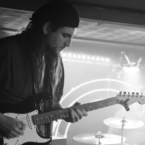 Nicolas - Prof de guitare - Champigny-sur-Marne