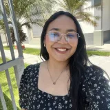 Catherine - prof de Inglés - Piura