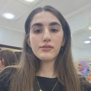 Zahra - Prof de maths - Valence
