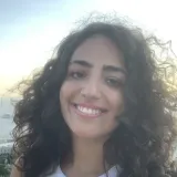 Giulia - Insegnante di aiuto compiti - Napoli