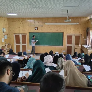 Faisal - Chemistry tutor - Naner