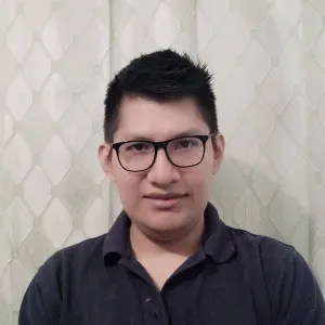 Juliano - Profe de programación - Panamá