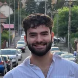 Cristian - Profesor de Economie - București