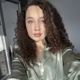 Rebeca Ștefania - Profesor de pregătire pentru bacul la istorie - București