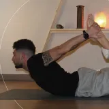 DIOGO - Profe de yoga - Ferrol