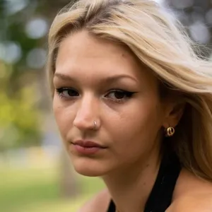 Mína - rajz magántanár - Pécs
