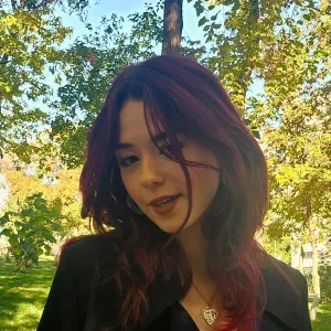 Roxana - Profesor de Germană - București