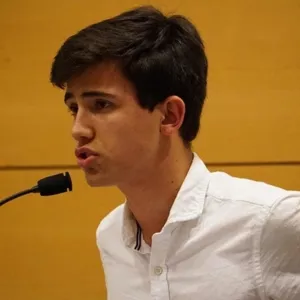 José - Professor de Compreensão Escrita – Português - 