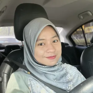 Izzatie - Chemistry tutor - Klang