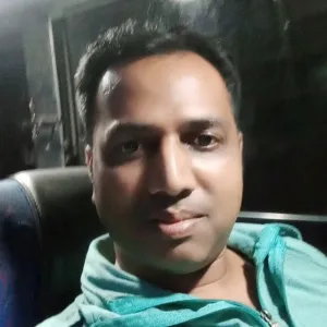 Amol - School English teacher - Mumbai