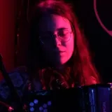 Ana - profesor de teoría musical - false